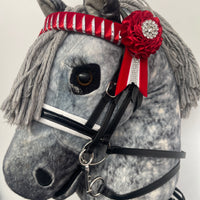 Hobby horse showing browband