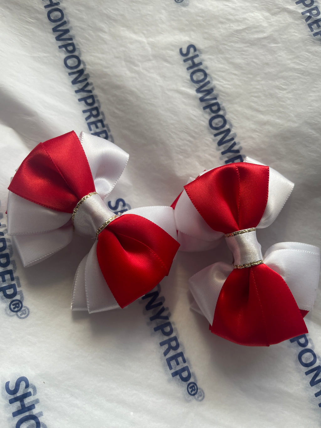 Sale - tiny tots clip in red and white bows