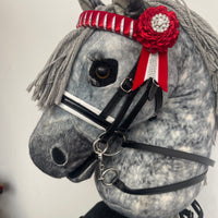 Hobby horse showing browband