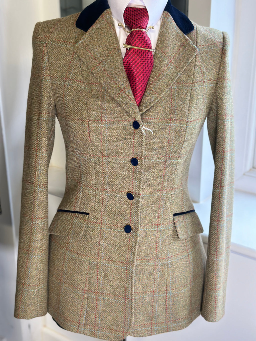 IN STOCK: GREEN TWEED PRINCESS CUT JACKET