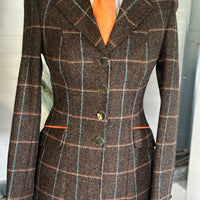 IN STOCK: UNIQUE TWEED PRINCESS CUT JACKET