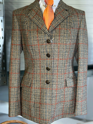 IN STOCK: UNIQUE TWEED PRINCESS CUT JACKET