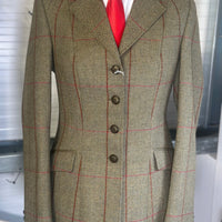 IN STOCK: UNIQUE TWEED PRINCESS CUT JACKET