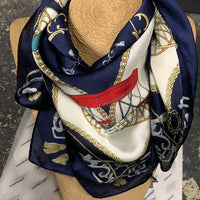 Printed neck scarf